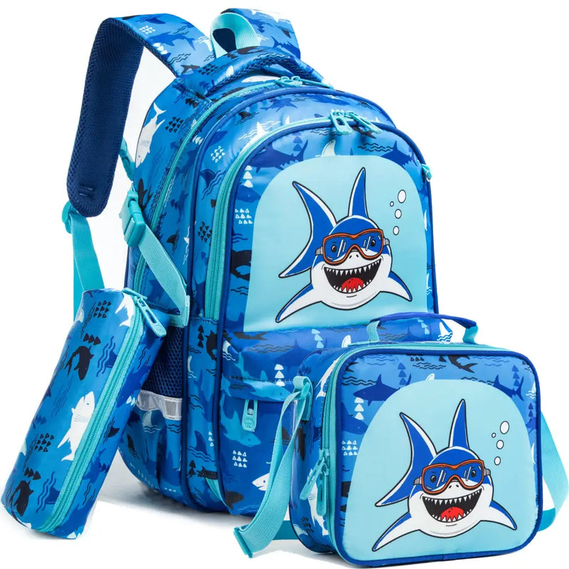 Kit Escolar 3 Peças com Estampas Animadas: Mochila, Lancheira e Estojo